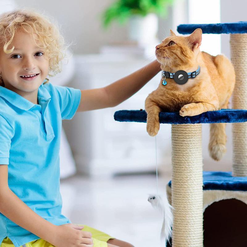 Reflective Cat Collar with AirTag Holder